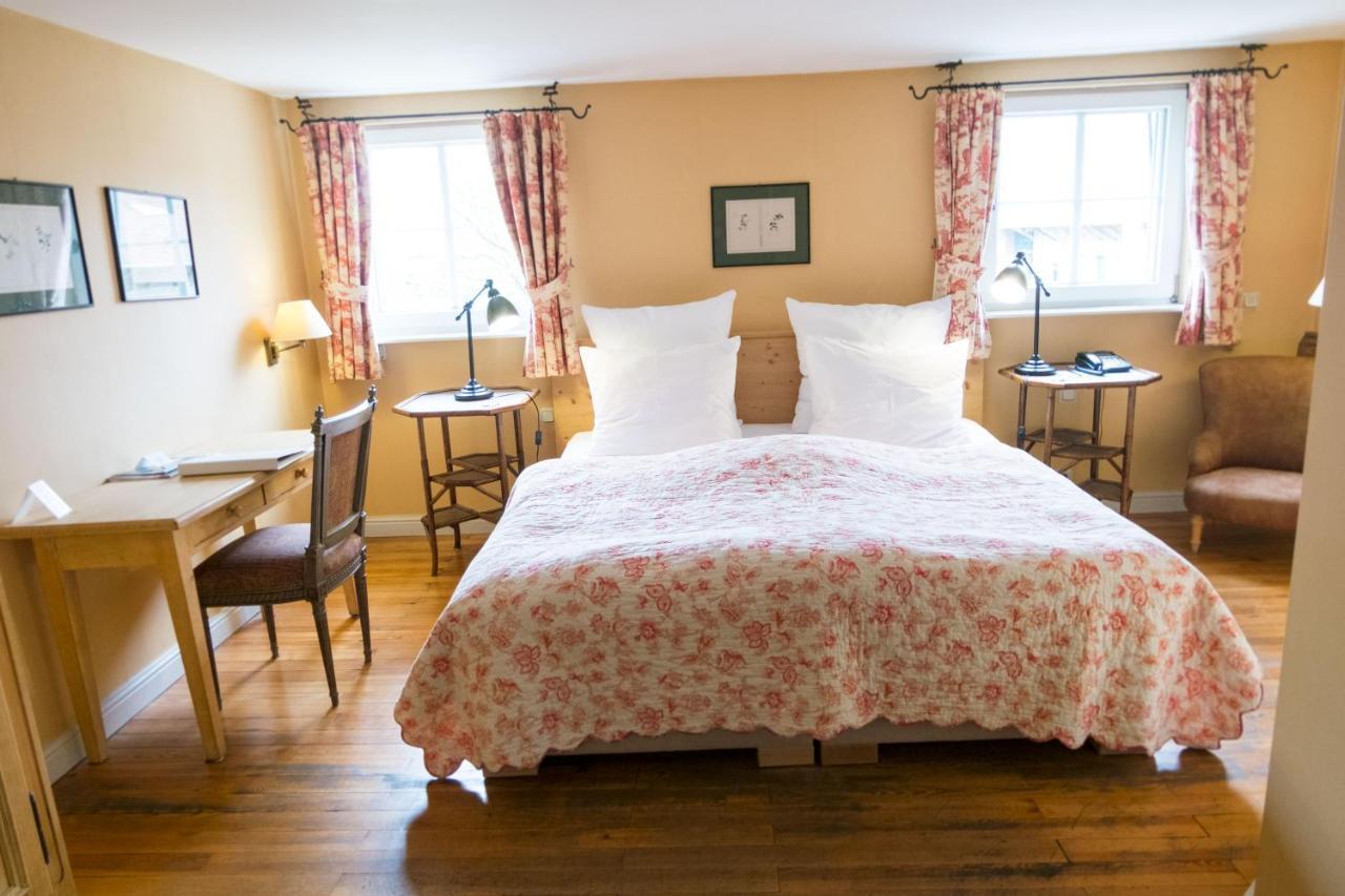 Der Linslerhof - Hotel, Restaurant, Events & Natur Überherrn Zewnętrze zdjęcie